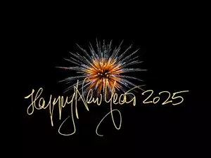 Fajerwerki na niebie 2025 rok